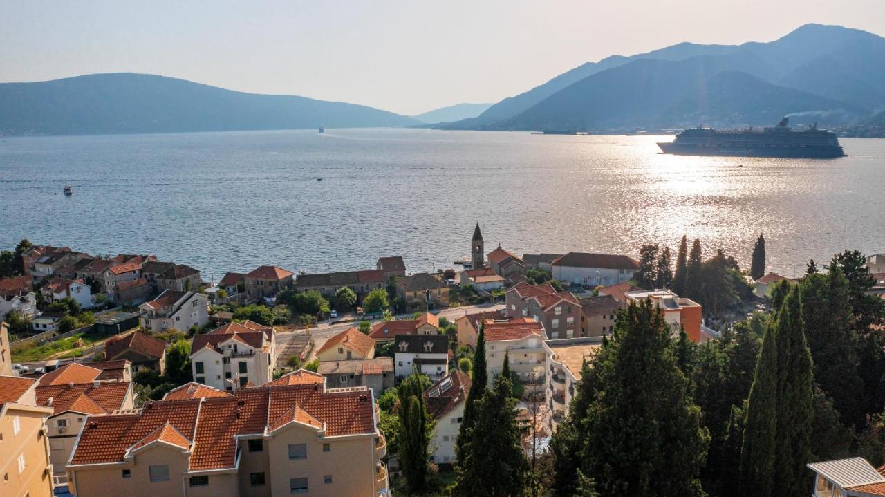 Donja Lastva Panoramic Views Tivat Exterior foto